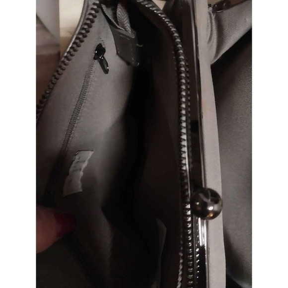 Crossbody purse compact travel friendly Boho style hands-free minimalist - Picture 9 of 9